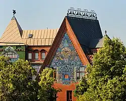 « Maison-conte » Pertsov.