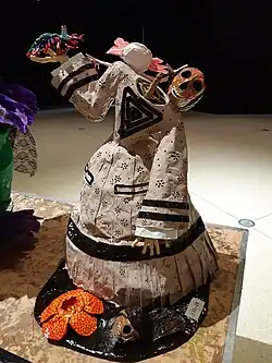Carmen y los superhéroes de la Naturaleza,  exposée au Musée Interactif Labyrinthe des Sciences et des Arts de San Luis Potosí (San Luis Potosí) à l'occasion d'une exposition temporaire en octobre-novembre 2019 mêlant le Fête des Morts et les organismes avec des capacités extraordinaires.