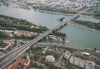 Image illustrative de l’article Pont Árpád