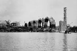 Construction des voûtes vers 1924.