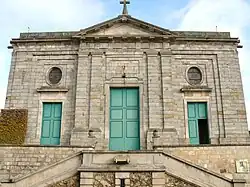 La façade occidentale.