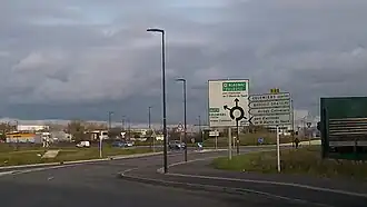 La D82 au sud de l'échangeur.