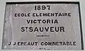 L'école élémentaire de Saint-Sauveur.