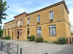école de Charnay