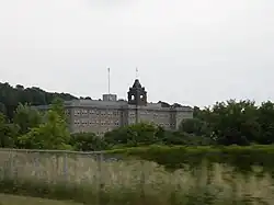 Description de cette image, également commentée ci-après