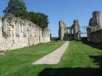 Vestiges de l'abbatiale.