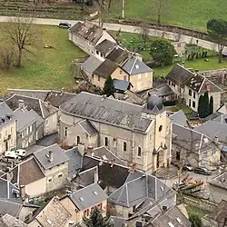 Église Saint-Georges de Boutx (depuis le sentier menant à la carrière).
