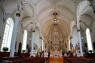 Nef centrale et le chœur