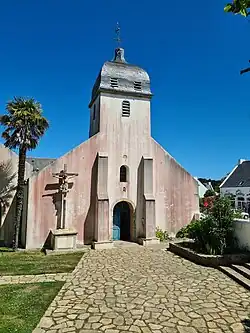 L'église colorée par les vents du Sahara (2022).