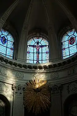 Vitraux de l'abside.