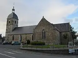 L'église Saint-Aubin...