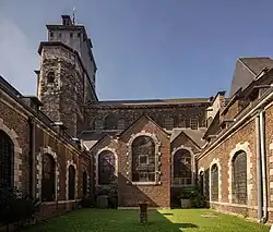 Collégiale Saint-Denis.