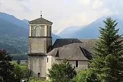 L'église Saint-Hippolyte d'Agos en 2014.