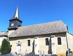L'église d'Oueilloux.