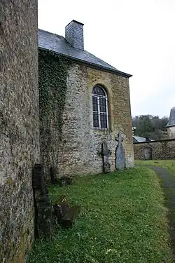 Vue de la façade principale.