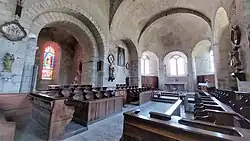 Intérieur de l'église Saint-Pierre.