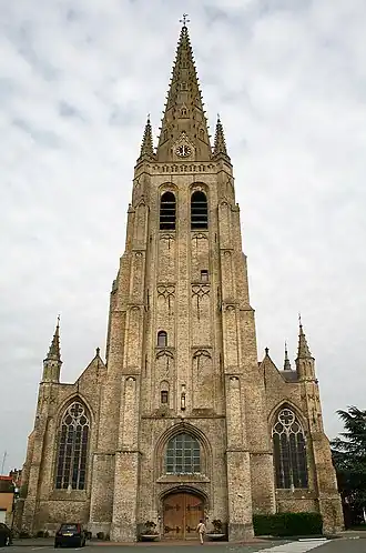 Façade de l'église.