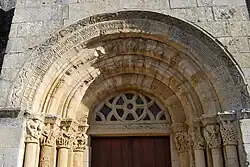 Voussures et tympan.