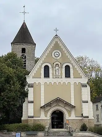 Facade avant de l'Église
