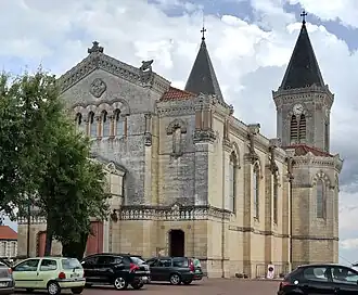 Image illustrative de l’article Église Saint-Jean-Apôtre de Régnié-Durette