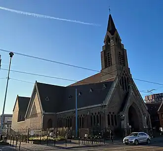 L'église Saint-Yves-des-Quatre-Routes à la Courneuve.