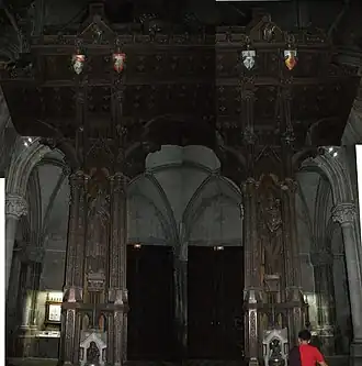 support armorié et ouvragé de l'orgue de l'église Saint-Léon-IX.