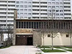 Entrée de l'église Saint-Joseph