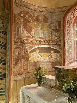 Fresques de l'absidiole sud, à gauche.