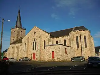 Église Notre-Dame : vue extérieure d'ensemble.