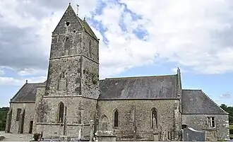 Le côté de l'église...