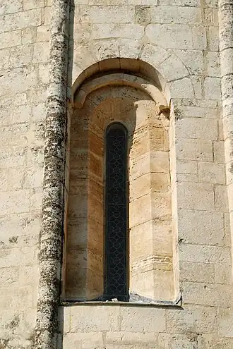 La fenêtre absidiale.