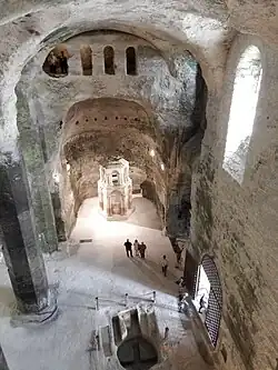 Vue générale depuis la galerie arrière.