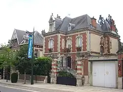 Les nos&nbsp;60 et 62.