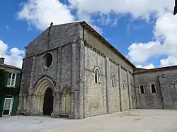 Église Saint-Georges.