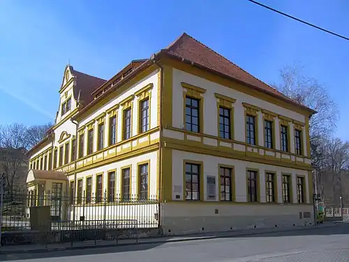 Lycée à Šlapanice.