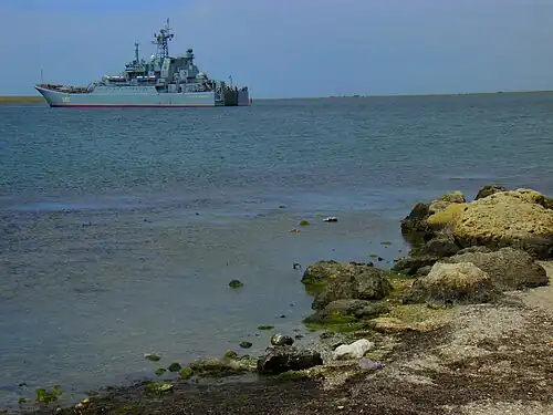 Le Konstantin Olshansky sur le Lac Donouzlav en 2011