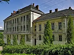 Le gymnasium de Berejani, classée,