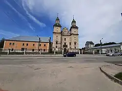 L'église et le monastère des bernardins classé sous le  numéro : 61-224-0001,2,3 et 4,,,.