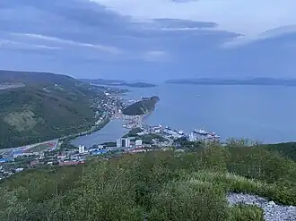 Centre-ville et colline depuis la colline Michennaïa.