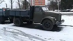 Un camion GAZ-51 en Russie.