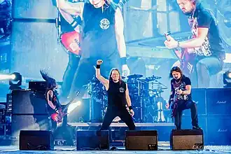 Description de cette image, également commentée ci-après