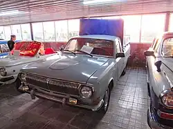 Sur la base du GAZ-24, divers carrossiers autonomes d’Union soviétique ont construit des pick-up dessus