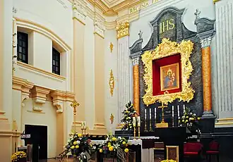 Autel avec l'icône.