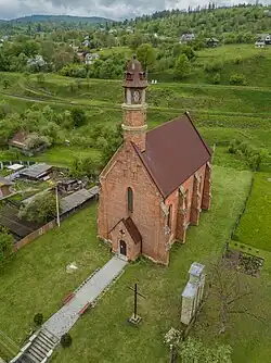 l'église st-Francis, classée à Delyatin.