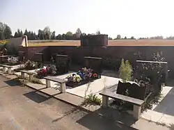 Allée des victimes de la tragédie au cimetière Tchijovskoïe de Minsk.