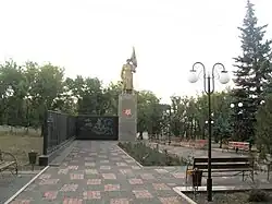 Le mémorial de la Grande Guerre patriotique à Novoekonomitchne classé n° :14-227-0036.