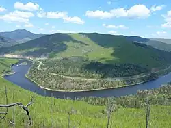 Méandre dans le cours moyen avec l'A376 vers Vanino.