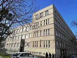 Description de cette image, également commentée ci-après