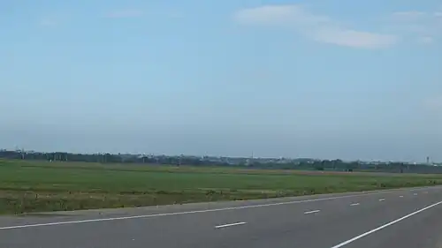 Champ près de Mikhaïlovka vu depuis l'A370.