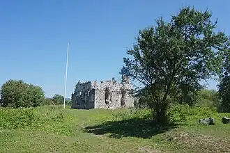 Le château de Seredne, classé,